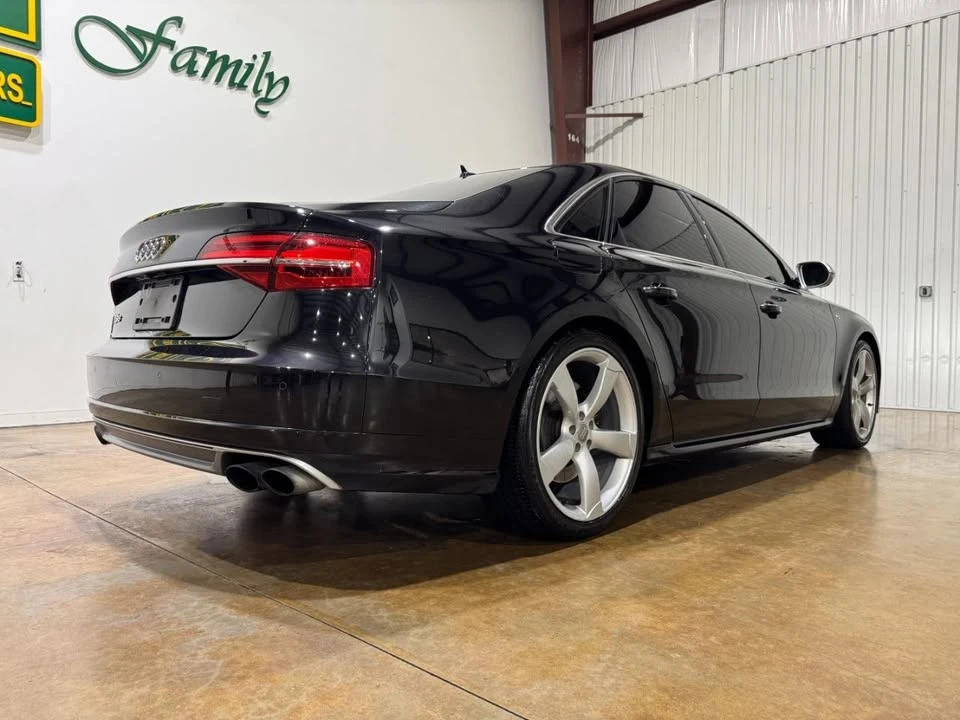2015 Audi D4 S8 - Image 2 of 19
