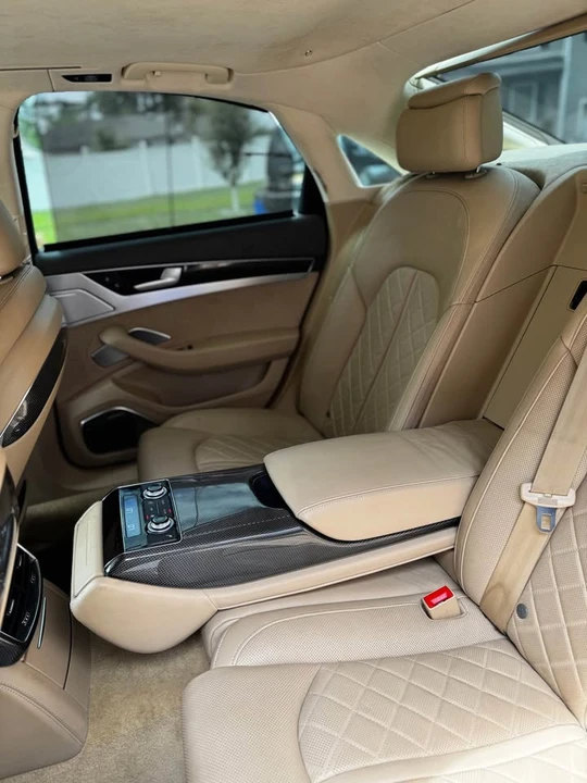 2015 Audi D4 S8 - Image 10 of 13