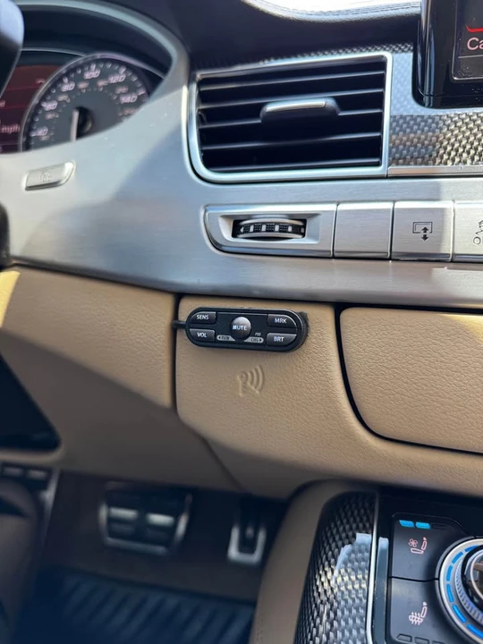 2015 Audi D4 S8 - Image 8 of 13