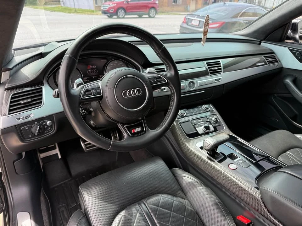 2015 Audi D4 S8 - Image 9 of 19