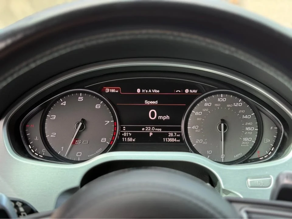 2015 Audi D4 S8 - Image 19 of 19