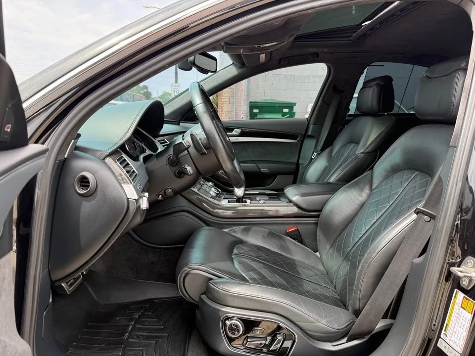 2015 Audi D4 S8 - Image 10 of 19