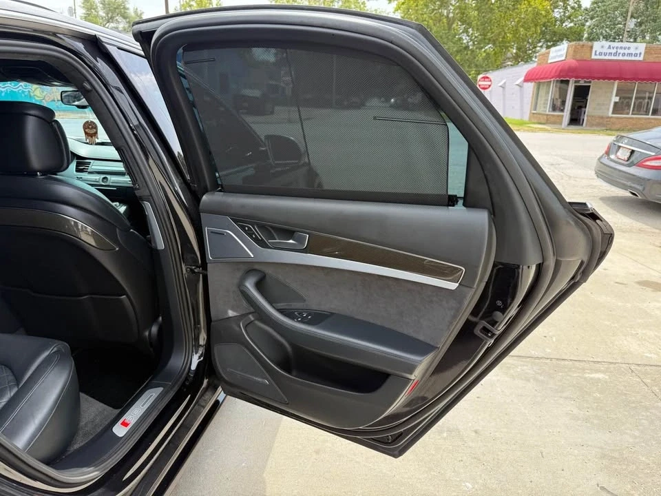 2015 Audi D4 S8 - Image 13 of 19