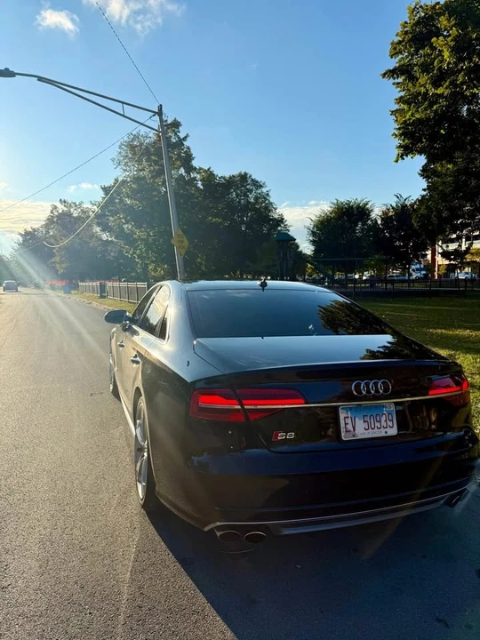 2015 Audi D4 S8 - Image 5 of 10