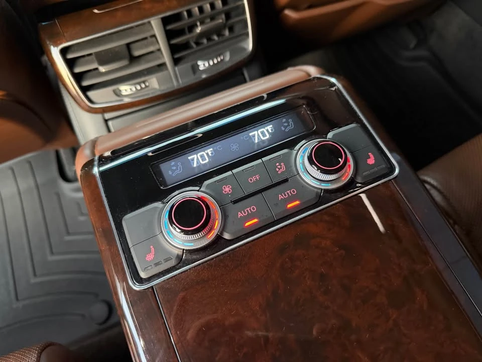 2015 Audi D4 S8 - Image 18 of 19