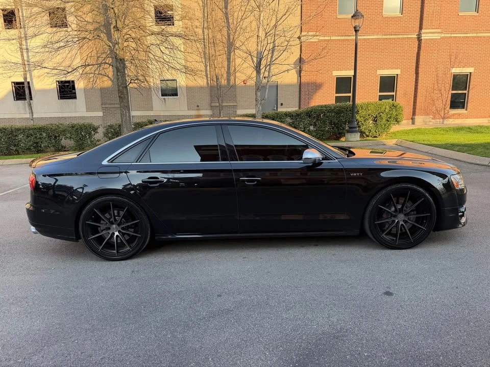2015 Audi D4 S8 - Image 2 of 19