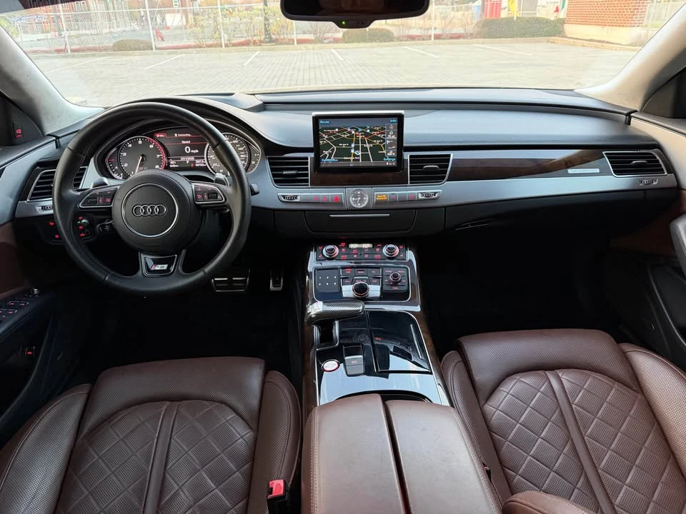 2015 Audi D4 S8 - Image 9 of 19