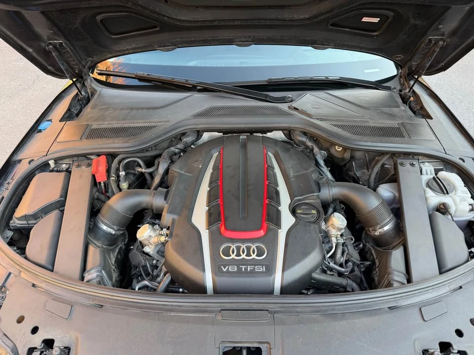 2015 Audi D4 S8 - Image 7 of 19