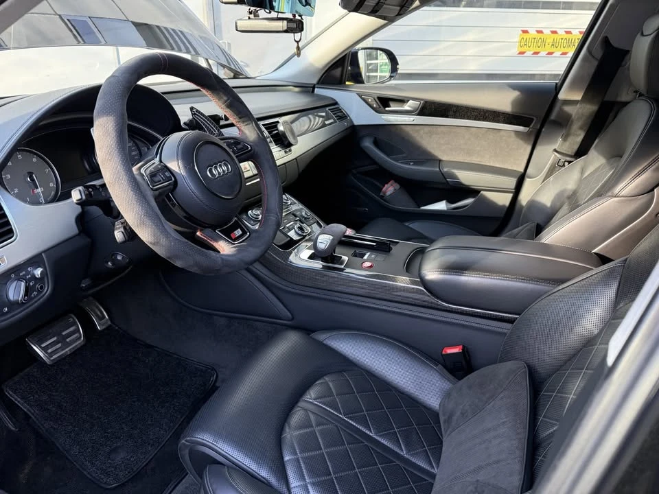 2015 Audi D4 S8 - Image 8 of 17