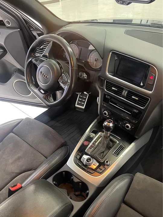 2015 Audi 8R SQ5 - Image 10 of 19