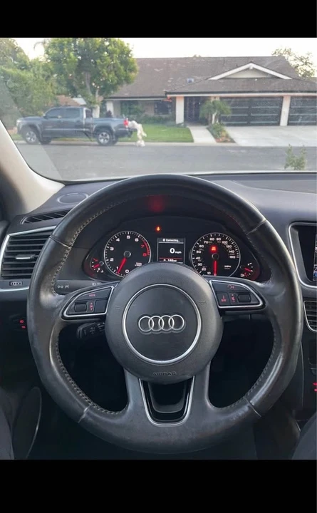 2015 Audi 8R SQ5 - Image 9 of 13