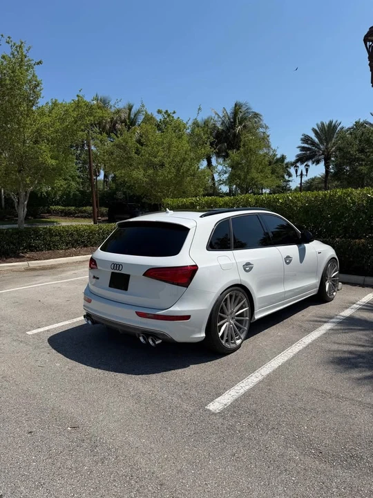 2015 Audi 8R SQ5 - Image 3 of 7