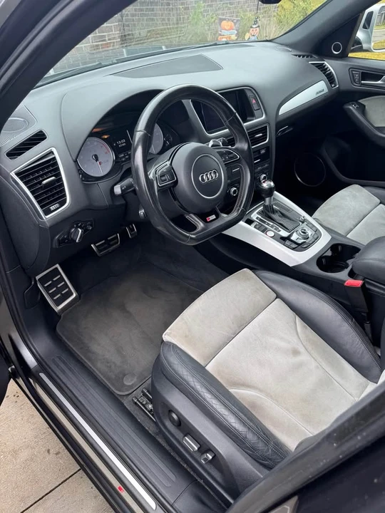 2015 Audi 8R SQ5 - Image 12 of 17