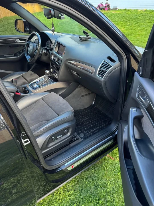 2015 Audi 8R SQ5 - Image 13 of 18