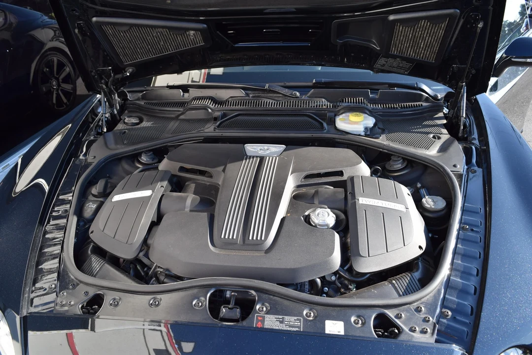 2015 Bentley Continental GT V8 2nd Gen - Image 15 of 21