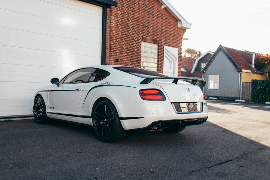 2015 Bentley Continental GT 2nd Gen - Image 8 of 31