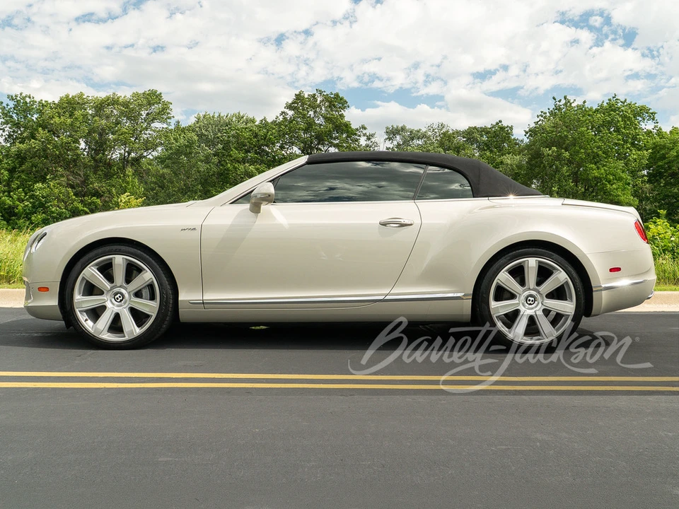 2015 Bentley Continental GTC - Image 2 of 31