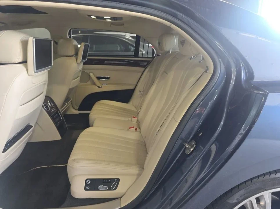 2015 Bentley Continental Flying Spur - Image 4 of 5