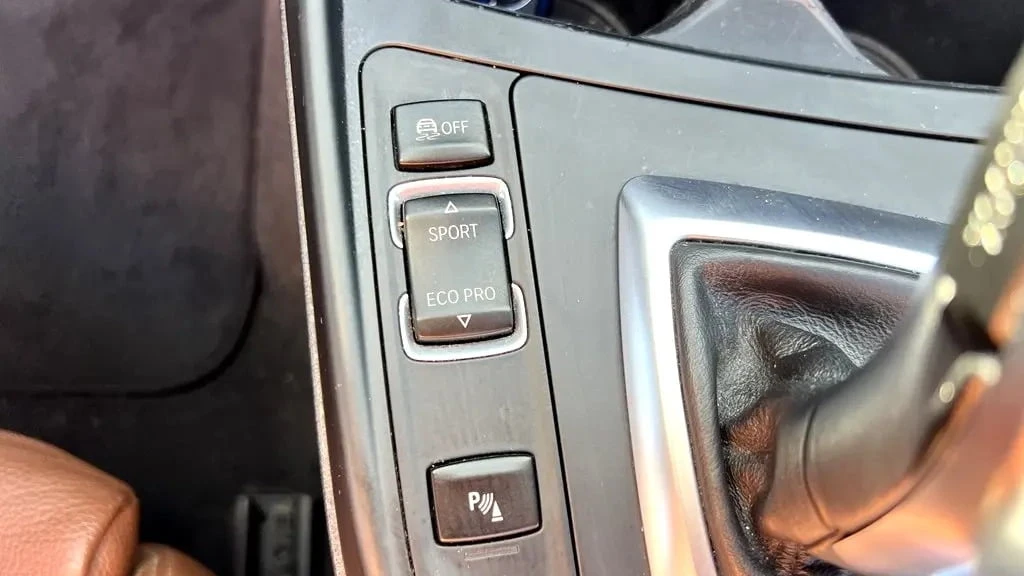 2015 BMW F22/F23 2 Series - Image 12 of 25