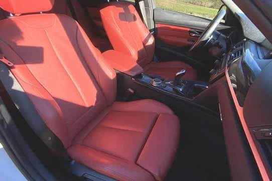 2015 BMW 3 Series - Image 4 of 4