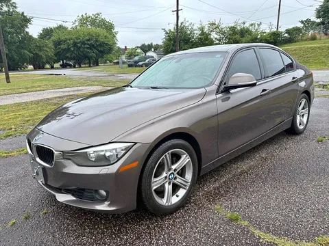 2015 BMW 3 Series 318i Sedan 4D