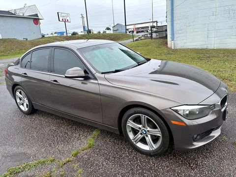2015 BMW 3 Series 318i Sedan 4D