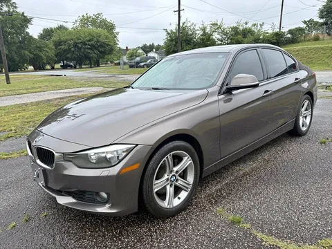2015 BMW 3 Series 318i Sedan 4D