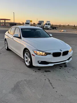 2015 BMW 3 Series 320i Sedan 4D