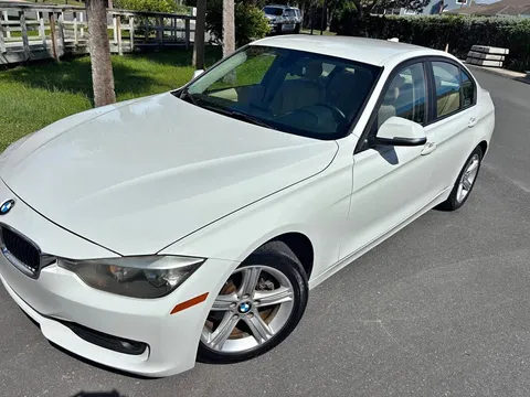 2015 BMW 3 Series 320i Sedan 4D