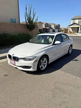 2015 BMW 3 Series 320i Sedan 4D