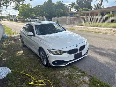 2015 BMW 3 Series 320i Sedan 4D