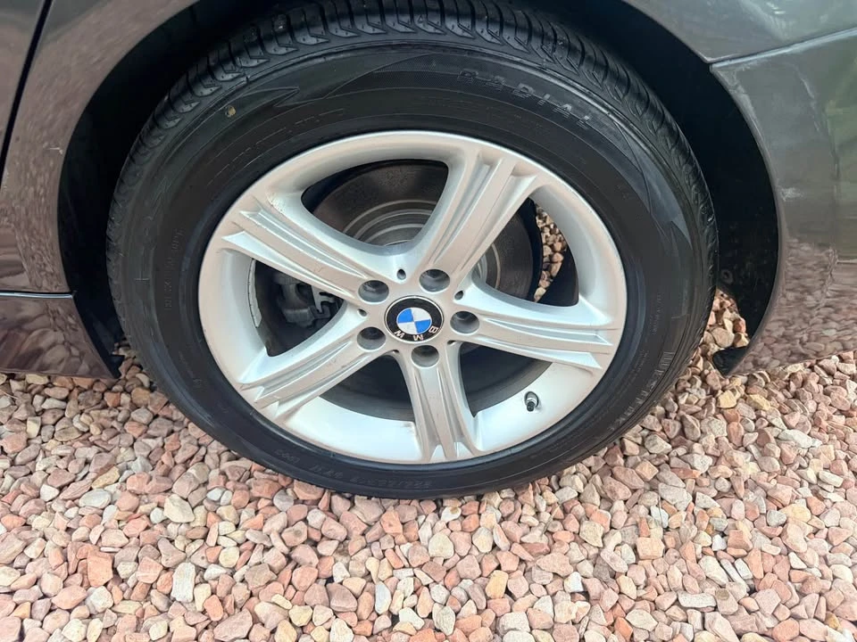 2015 BMW F30 3 Series Sedan - Image 10 of 11
