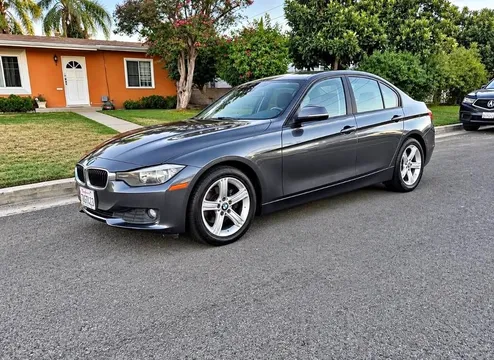 2015 BMW 3 Series 320i Sedan 4D