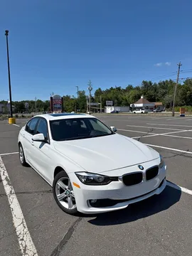 2015 BMW 3 Series 320i xDrive Sedan 4D
