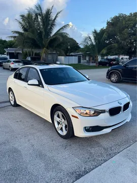2015 BMW 3 Series 320i xDrive Sedan 4D