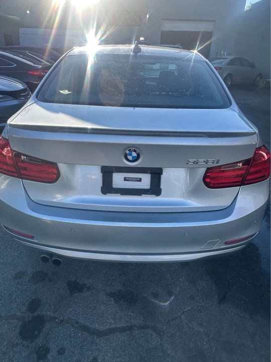 2015 BMW 3 Series - Image 4 of 18