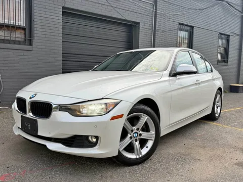 2015 BMW 3 Series 328i Sedan 4D