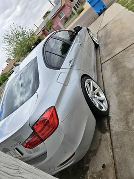 2015 BMW 3 Series 328i Sedan 4D