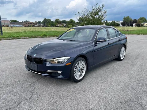 2015 BMW 3 Series 328i xDrive Sedan 4D