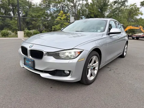 2015 BMW 3 Series 328i xDrive Sedan 4D