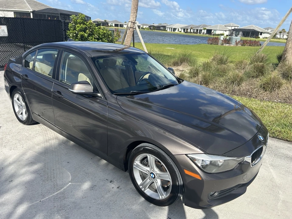 2015 BMW F30 3 Series Sedan - Image 11 of 26