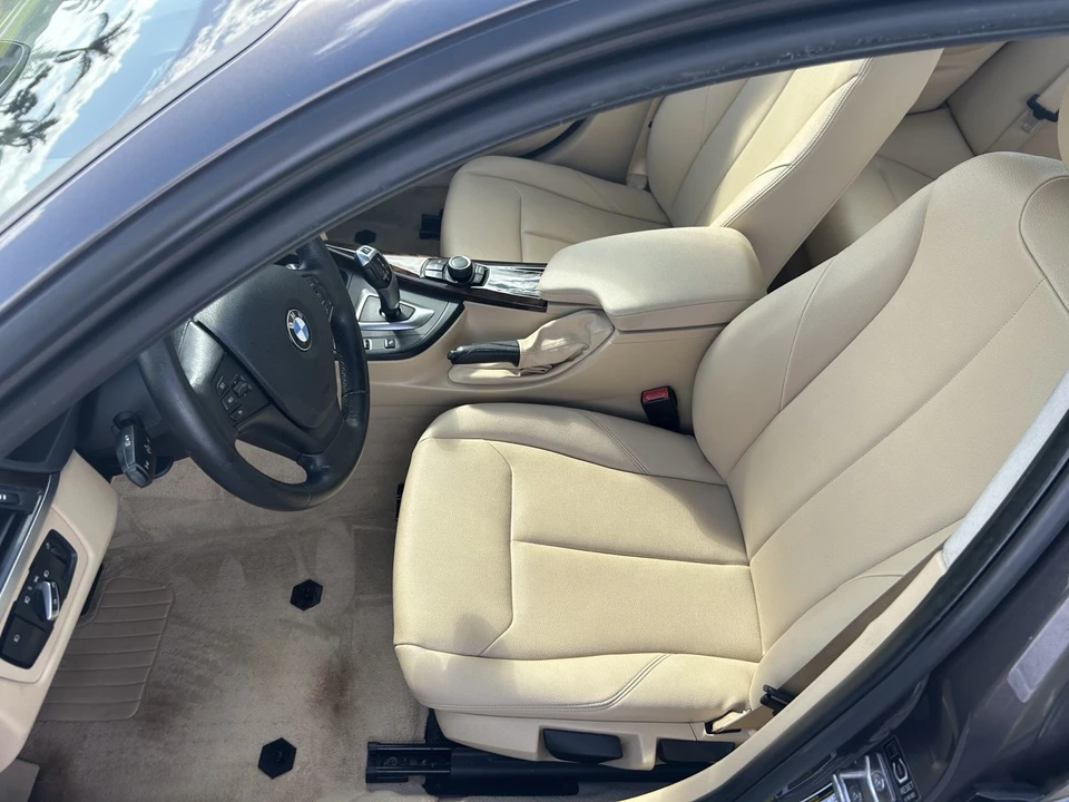2015 BMW F30 3 Series Sedan - Image 22 of 26