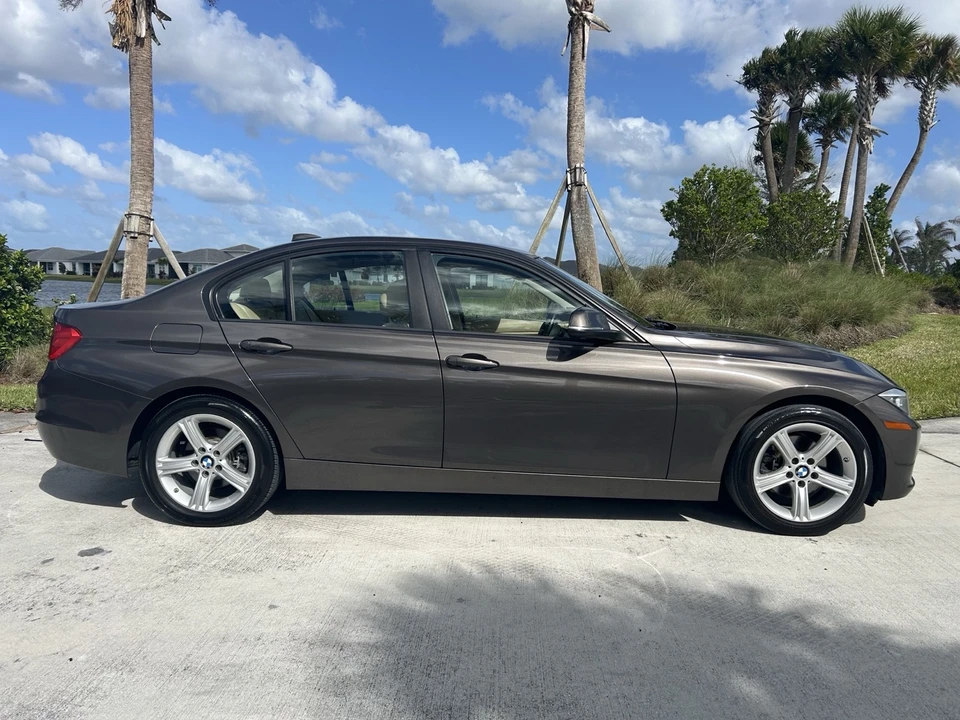 2015 BMW F30 3 Series Sedan - Image 4 of 26