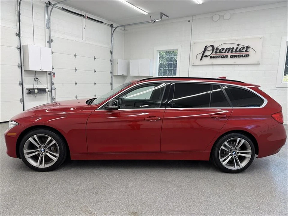 2015 BMW F30 3 Series Sedan - Image 8 of 16