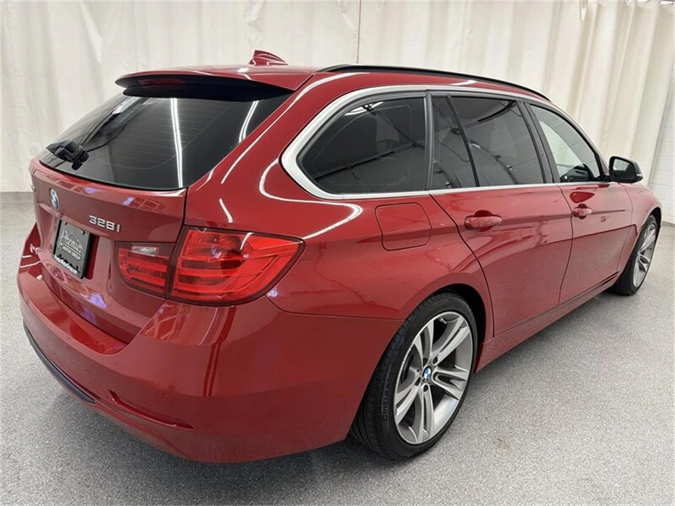 2015 BMW F30 3 Series Sedan - Image 5 of 16
