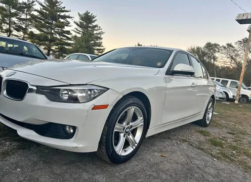 2015 BMW 3 Series 320i Sedan