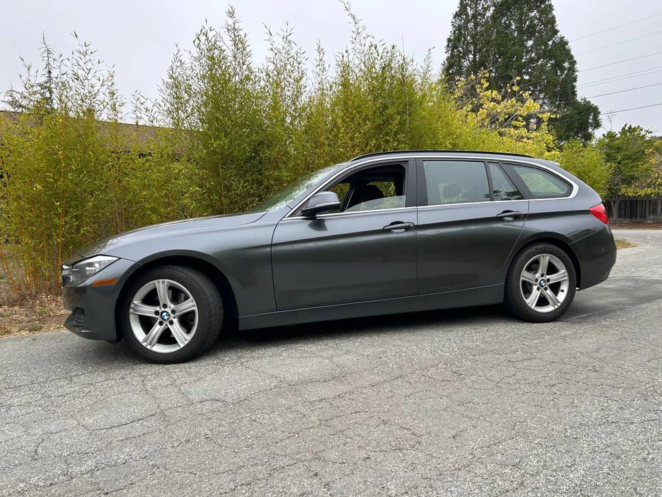 2015 BMW M3 - Image 3 of 15