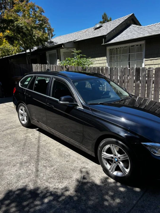 2015 BMW M3 - Image 3 of 17