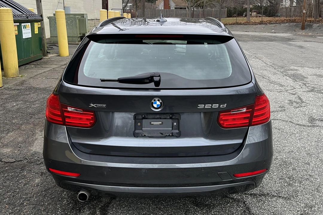 2015 BMW F31 3 Series Touring - Image 5 of 31