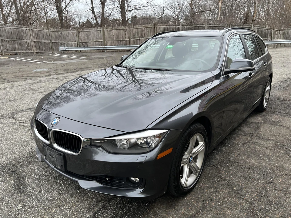 2015 BMW F31 3 Series Touring - Image 9 of 31
